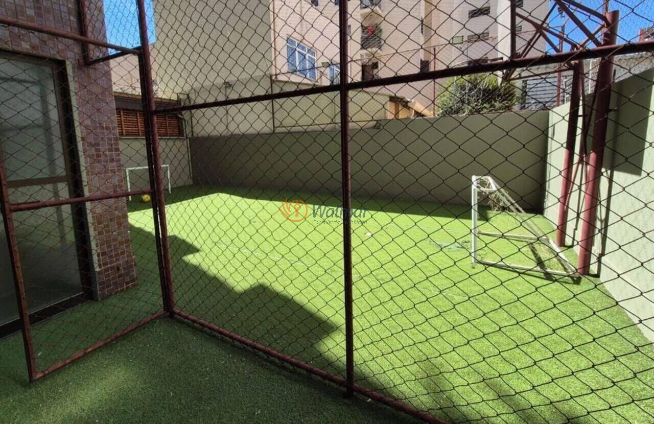 Apartamento de alto padrão à venda no Cambuí, Campinas-SP: 3 quartos, 1 suíte, 3 salas, 4 banheiros, 2 vagas, 138,78 m².