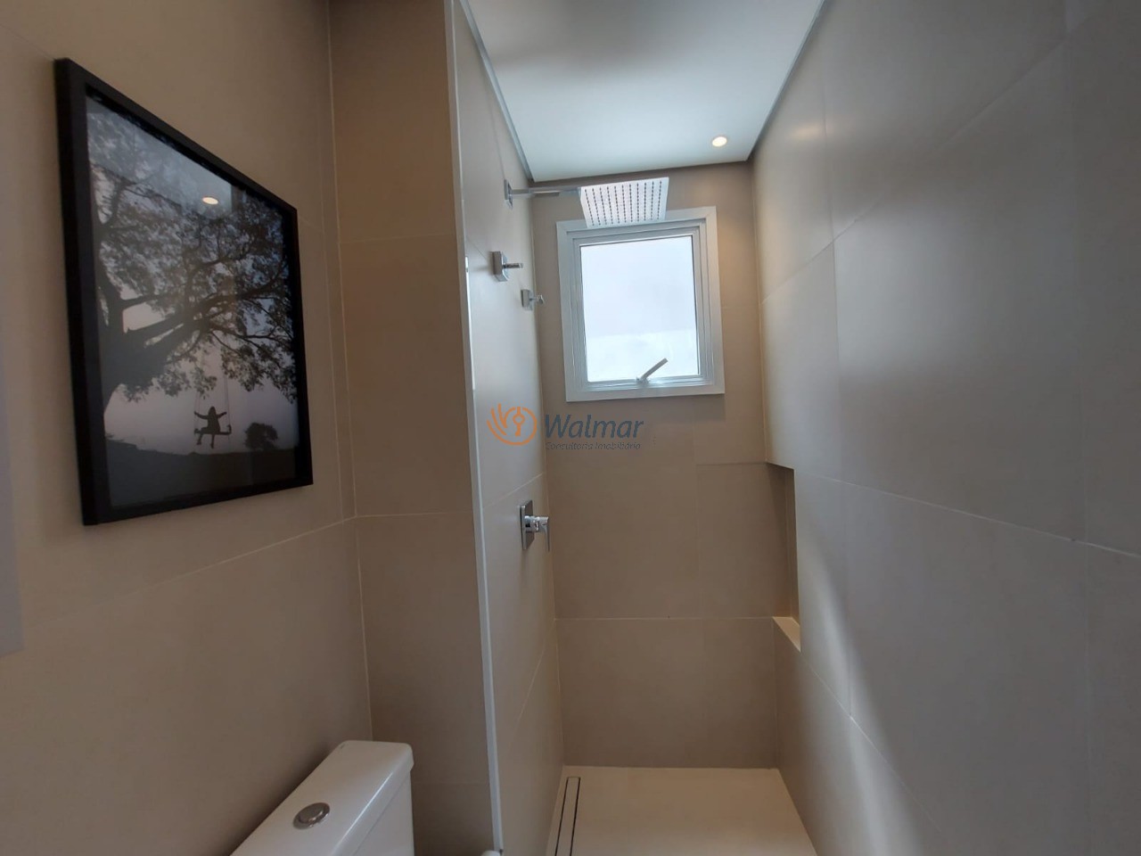 Apartamento à venda no Cambuí, Campinas-SP: 1 quarto, 2 salas, 1 banheiro, 1 vaga de garagem, 39,98 m² de área.