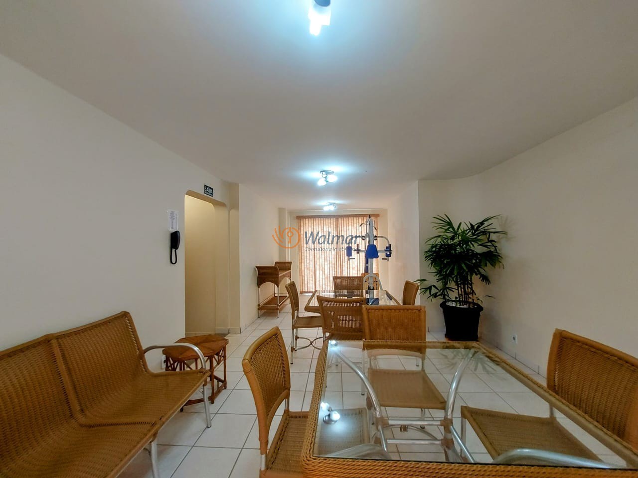 Imperdível! Apartamento à venda no Cambuí em Campinas-SP, 3 quartos, 1 suíte, 2 salas, 4 banheiros, 2 vagas, 144,16 m².