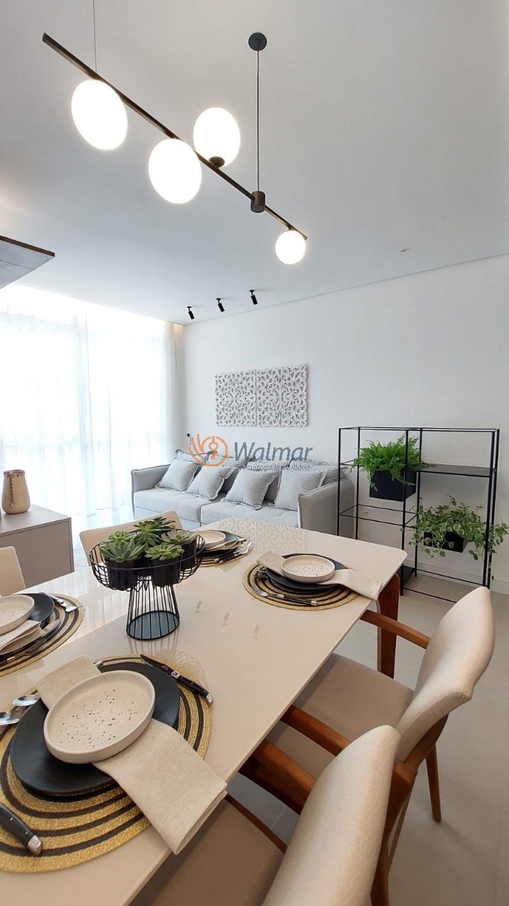 Apartamento à venda no Cambuí, Campinas-SP: 1 quarto, 2 salas, 1 banheiro, 1 vaga de garagem, 39,98 m² de área.