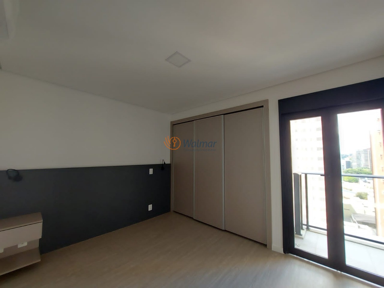 Apartamento de luxo à venda no Cambuí, Campinas-SP: 1 quarto, 1 suíte, 3 salas, 2 banheiros, 1 vaga, 51m². Venha conferir!
