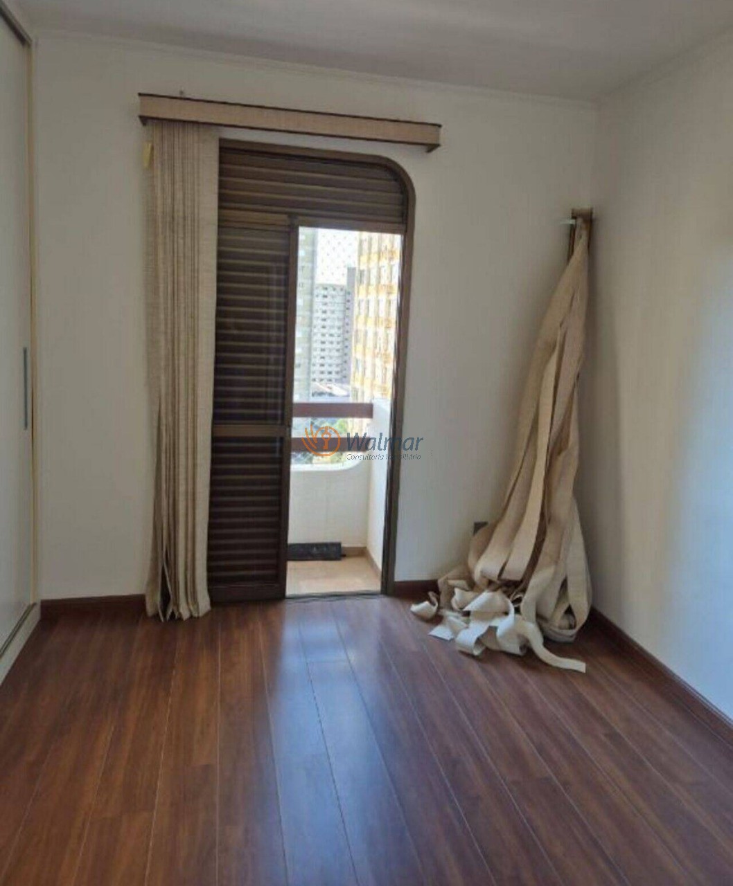 Imperdível apartamento à venda no Cambuí, Campinas-SP: 1 quarto, 1 suíte, 3 salas, 2 banheiros, 1 vaga, 60,18 m².