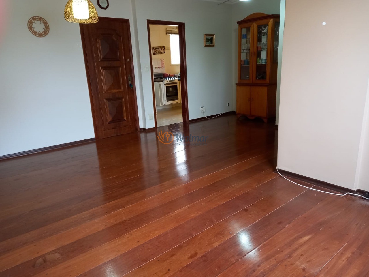 Imperdível apartamento à venda no Cambuí, Campinas-SP: 3 quartos, 1 suíte, 3 salas, 2 banheiros, 1 vaga, 90m².