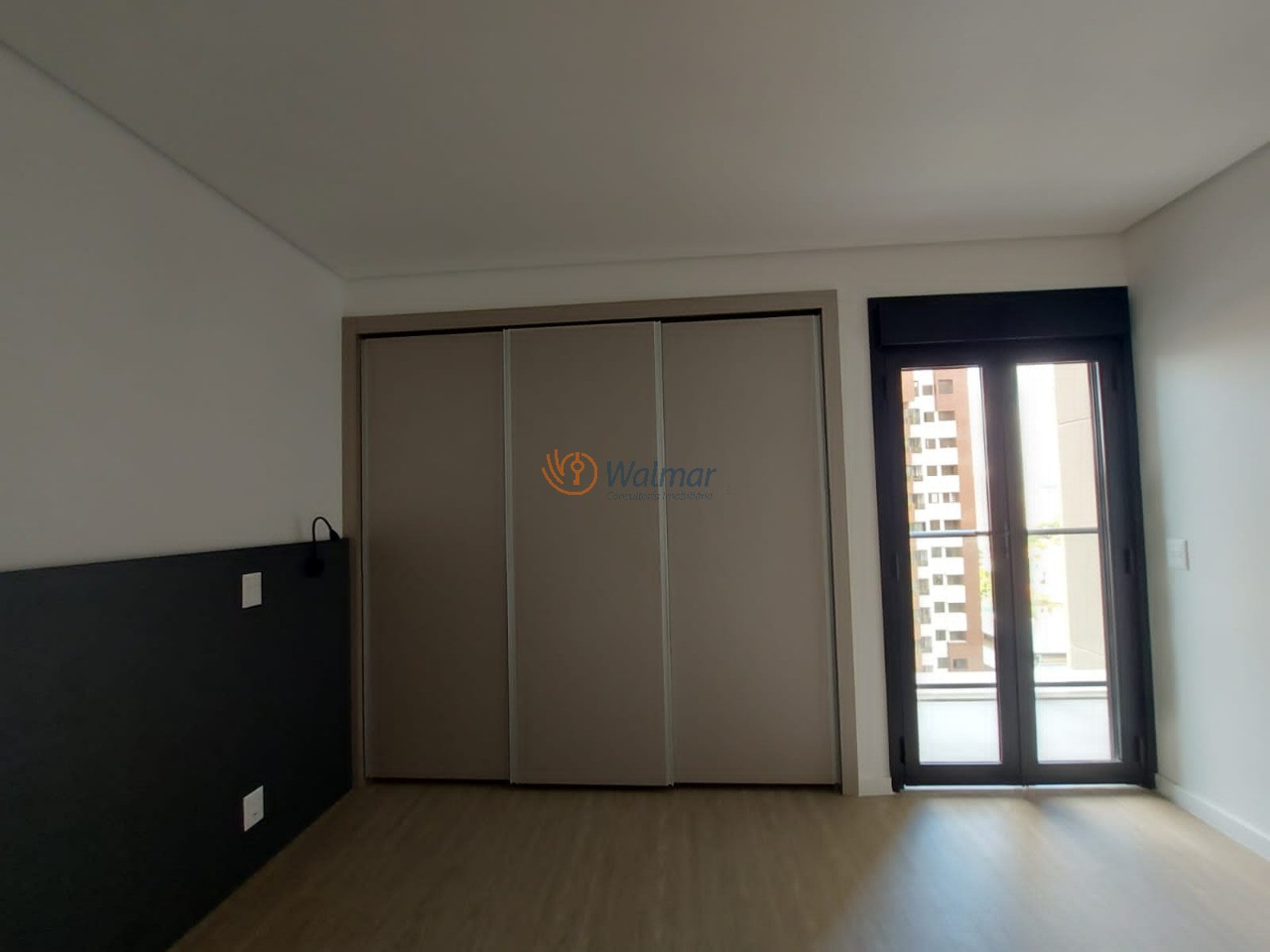 Apartamento de luxo à venda no Cambuí, Campinas-SP: 1 quarto, 1 suíte, 3 salas, 2 banheiros, 1 vaga, 51m². Venha conferir!