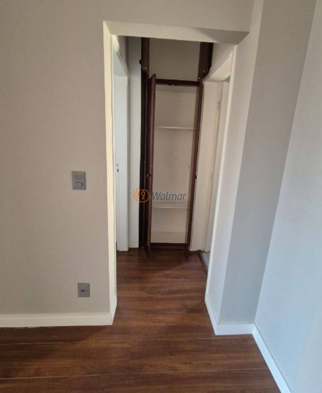 Imperdível apartamento à venda no Cambuí, Campinas-SP: 1 quarto, 1 suíte, 3 salas, 2 banheiros, 1 vaga, 60,18 m².