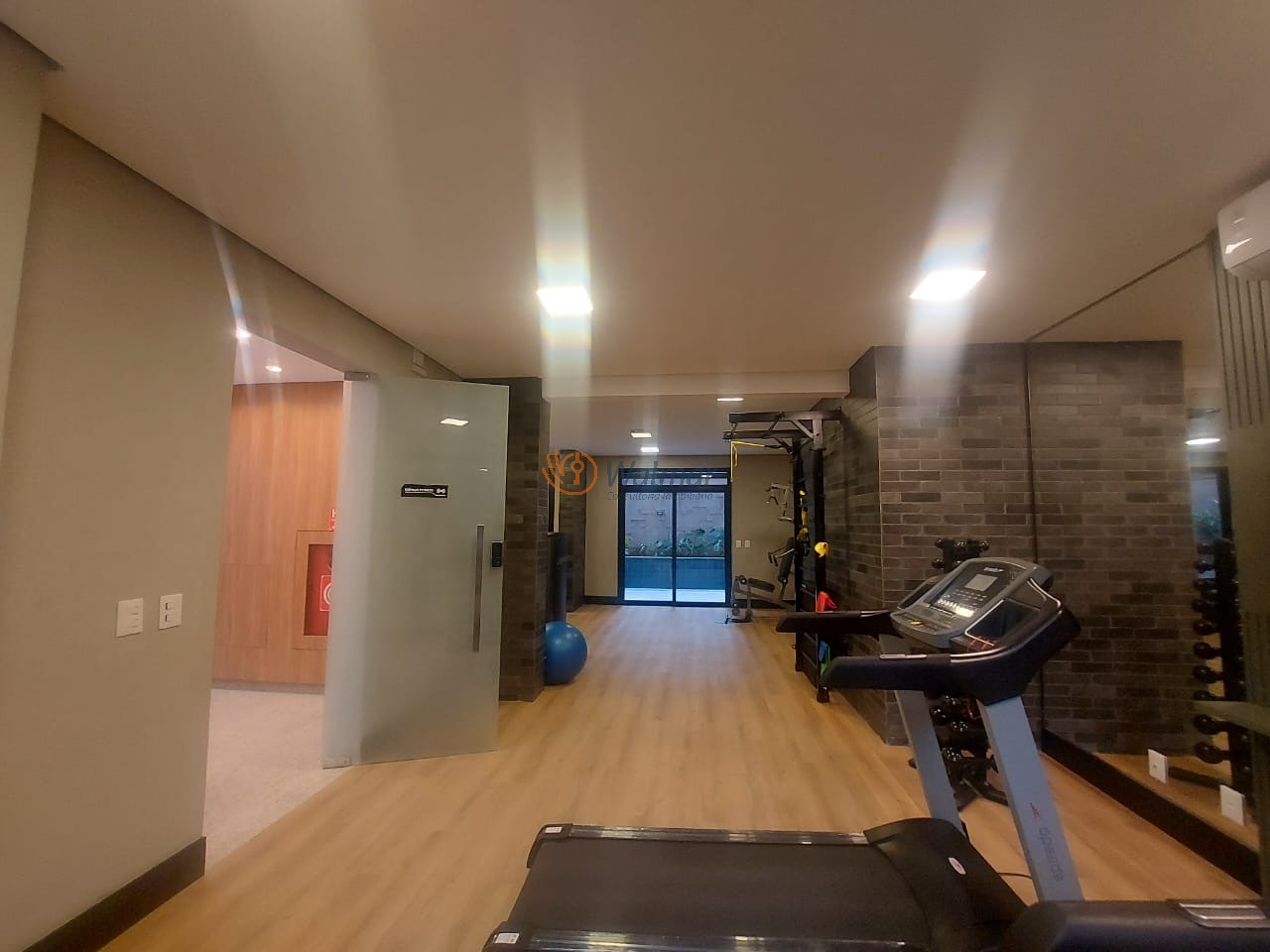 Apartamento de alto padrão no Cambuí, Campinas-SP: 1 quarto, 1 suíte, 2 salas, 2 banheiros, 2 vagas de garagem, 51,67m².