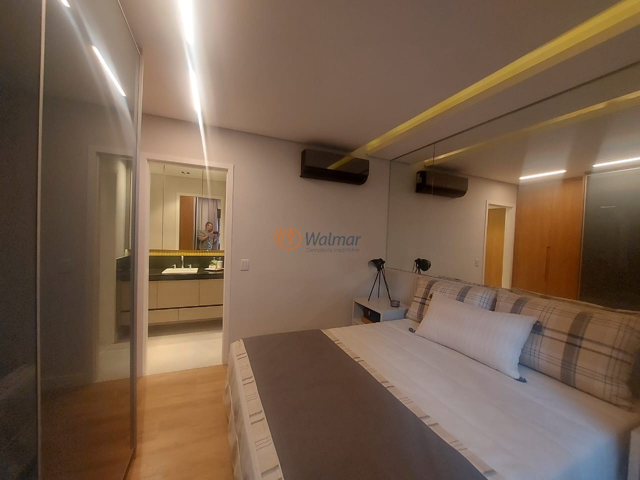 Apartamento de alto padrão no Cambuí, Campinas-SP: 1 quarto, 1 suíte, 2 salas, 2 banheiros, 2 vagas de garagem, 51,67m².