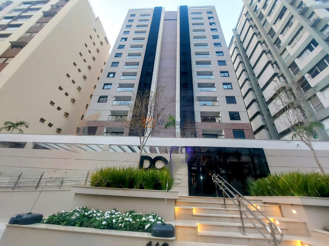 Apartamento de alto padrão no Cambuí, Campinas-SP: 1 quarto, 1 suíte, 2 salas, 2 banheiros, 2 vagas de garagem, 51,67m².