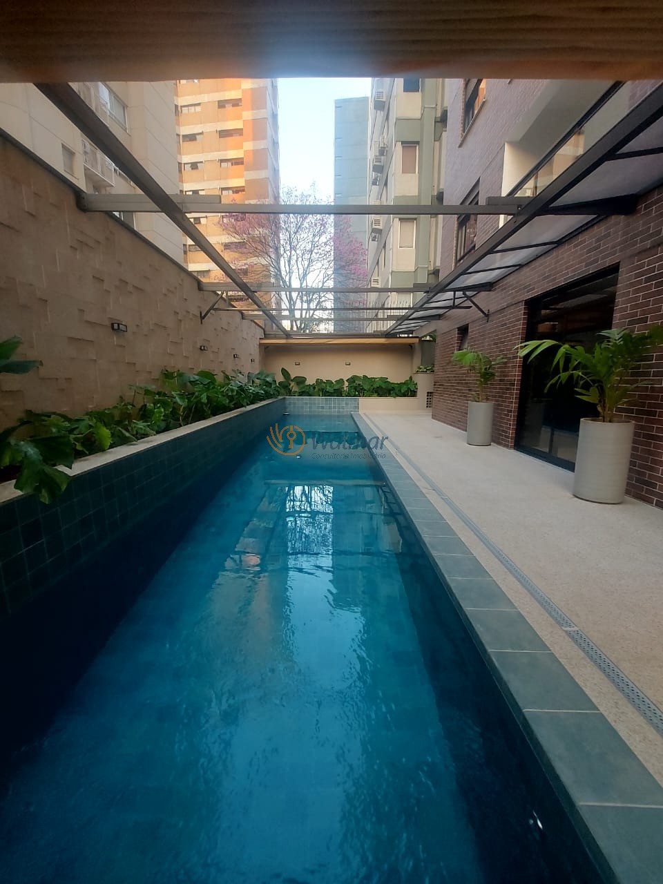 Apartamento de alto padrão no Cambuí, Campinas-SP: 1 quarto, 1 suíte, 2 salas, 2 banheiros, 2 vagas de garagem, 51,67m².