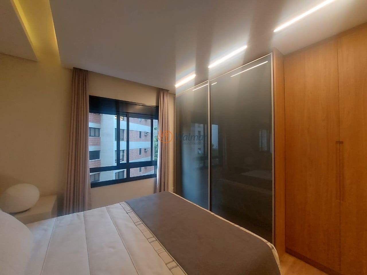 Apartamento de alto padrão no Cambuí, Campinas-SP: 1 quarto, 1 suíte, 2 salas, 2 banheiros, 2 vagas de garagem, 51,67m².