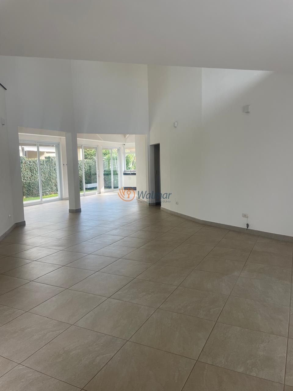 Casa, 3 quartos, 342 m² - Foto 3