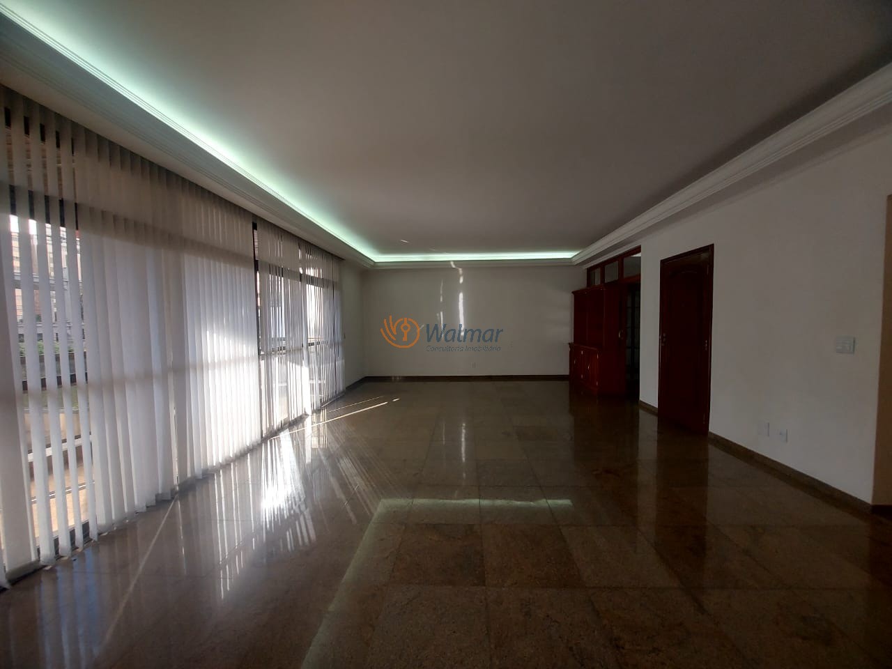 Apartamento, 4 quartos, 247 m² - Foto 2