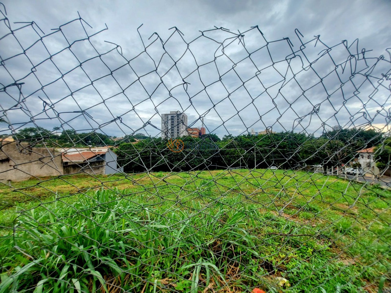 Loteamento e Condomínio, 2126 m² - Foto 1
