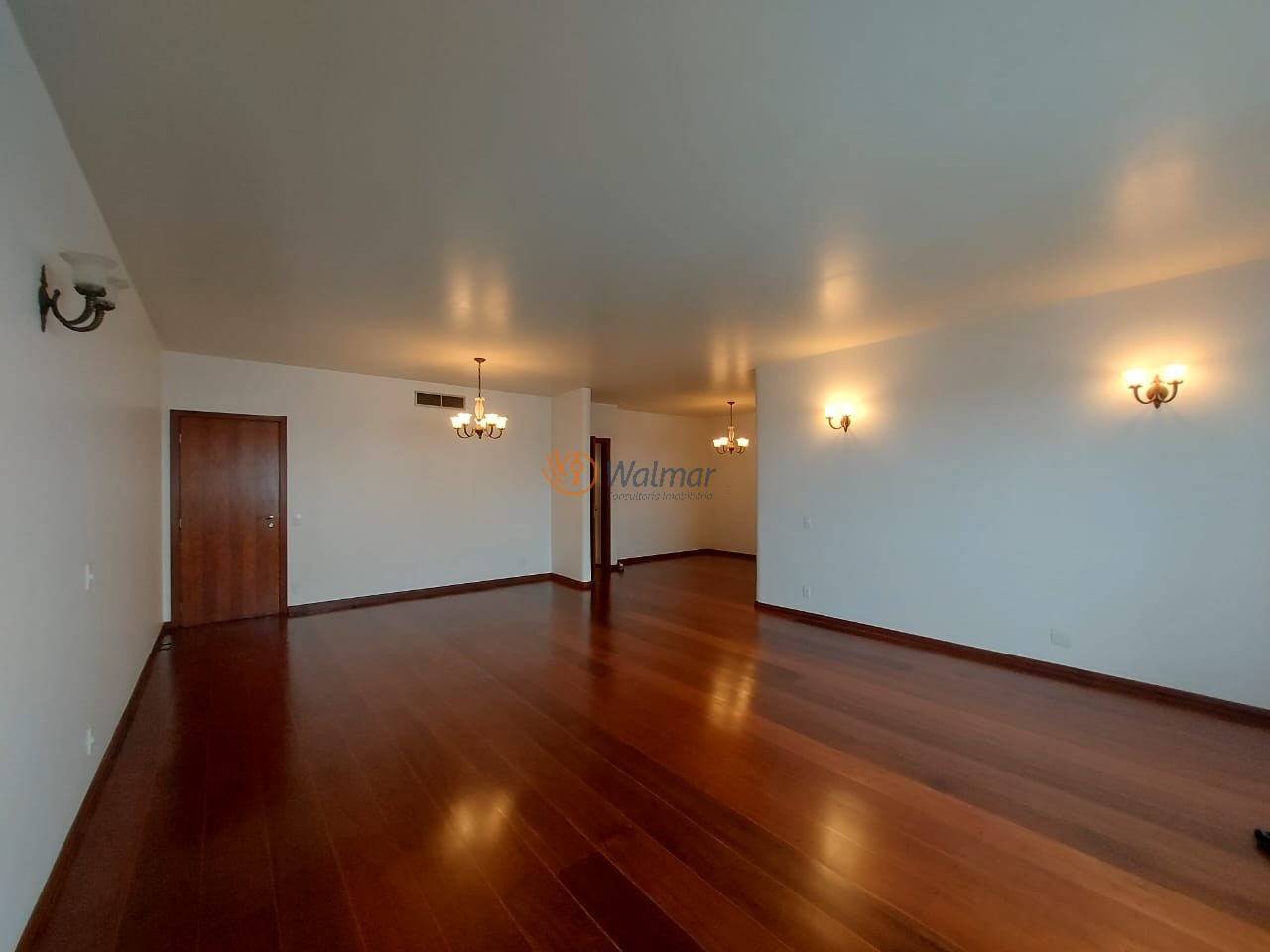 Apartamento, 4 quartos, 196 m² - Foto 2