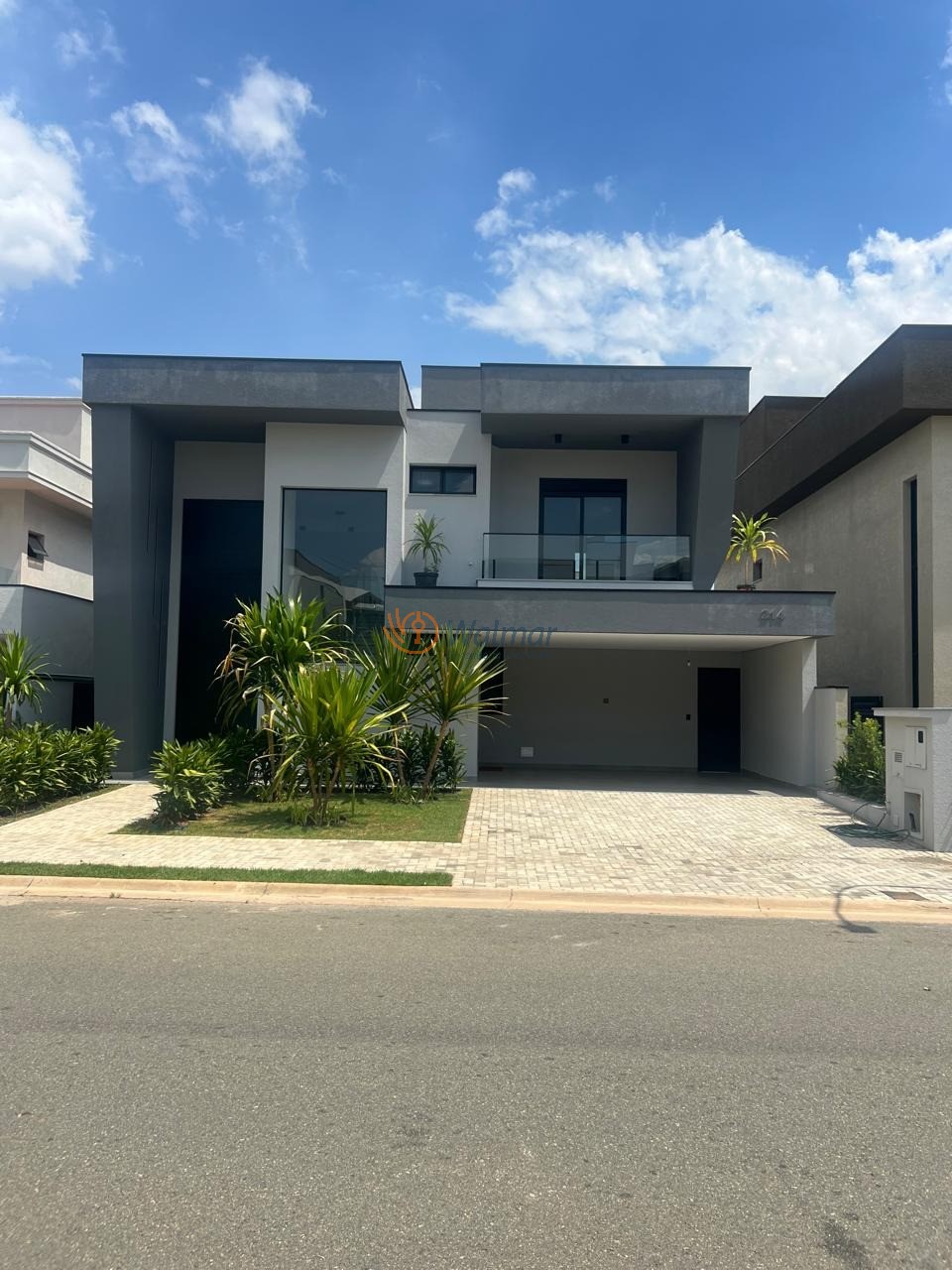 Casa, 4 quartos, 315 m² - Foto 1
