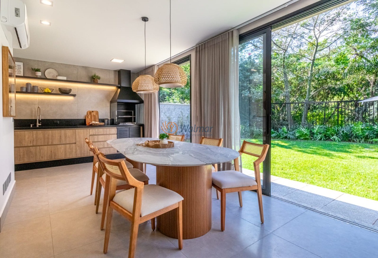 Casa, 3 quartos, 221 m² - Foto 9