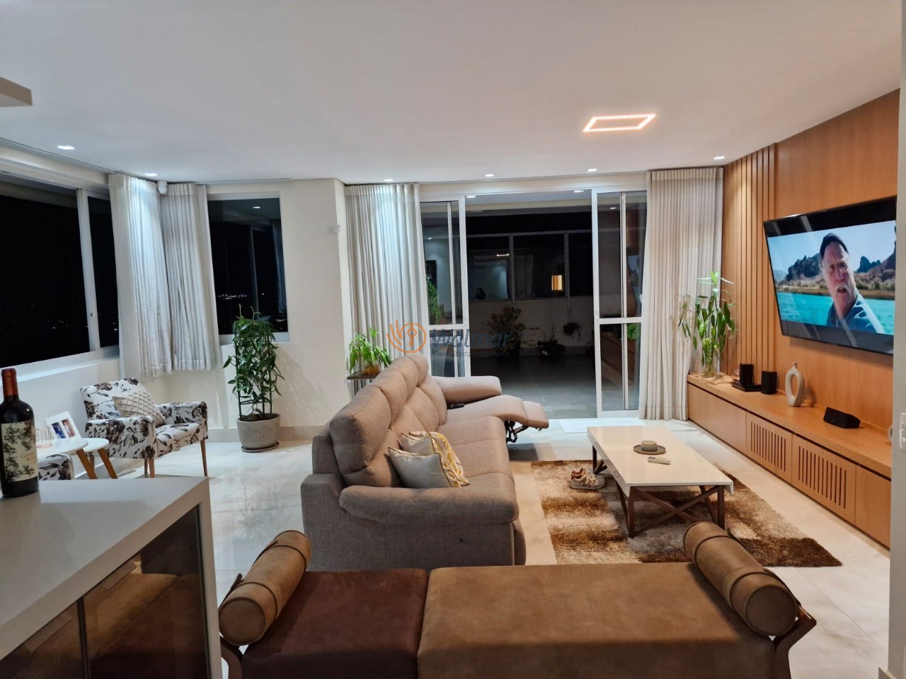 Cobertura, 4 quartos, 215 m² - Foto 9