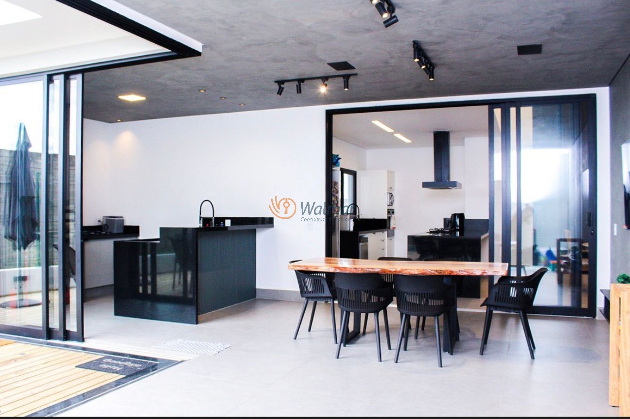 Casa, 3 quartos, 229 m² - Foto 10