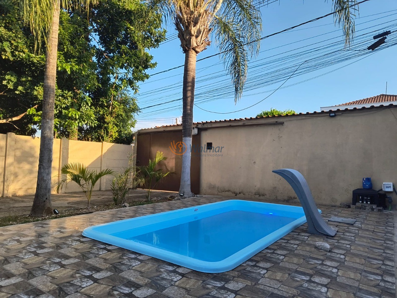 Casa, 4 quartos, 180 m² - Foto 1