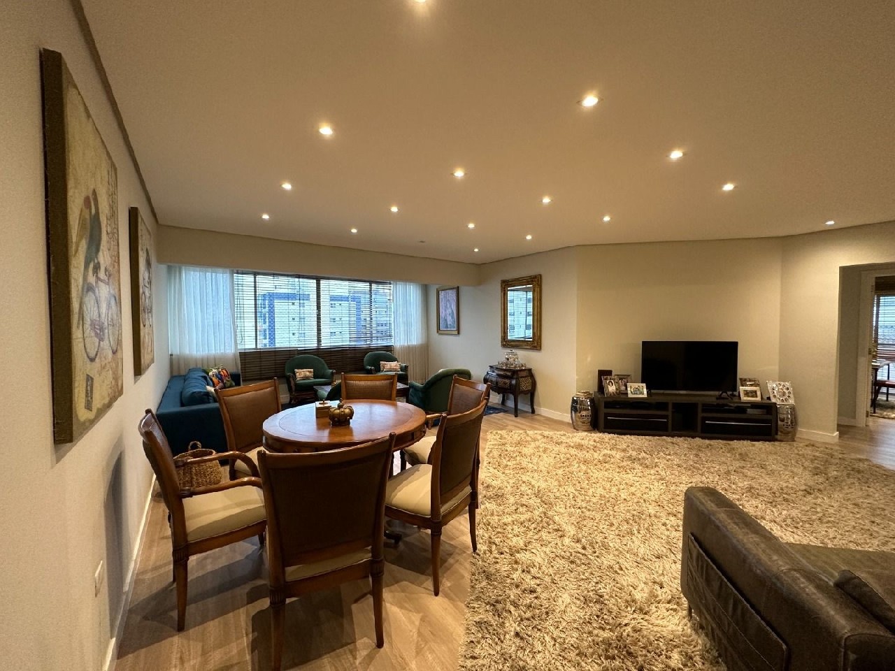 Apartamento, 3 quartos, 227 m² - Foto 2