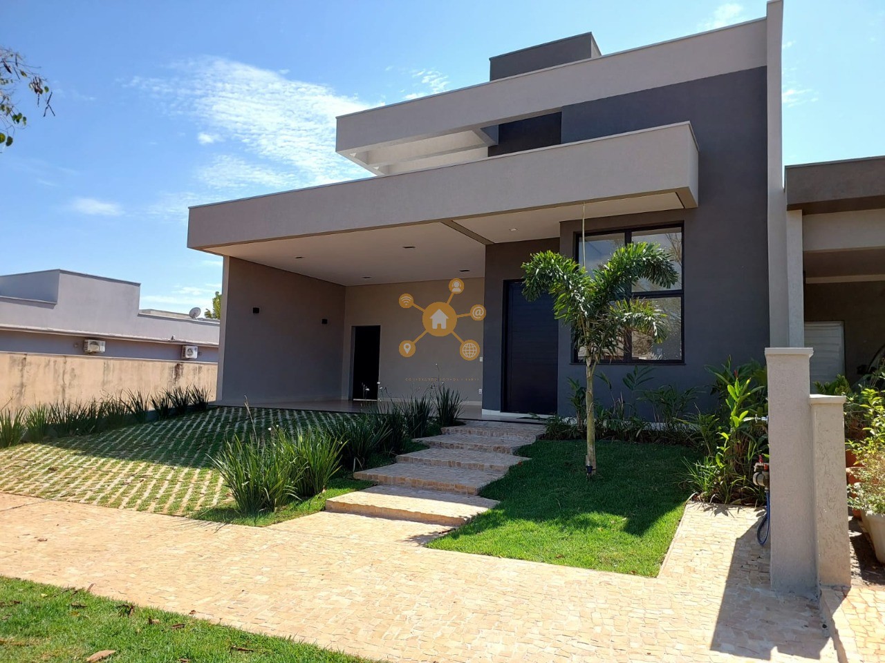 Casa, 3 quartos, 200 m² - Foto 1