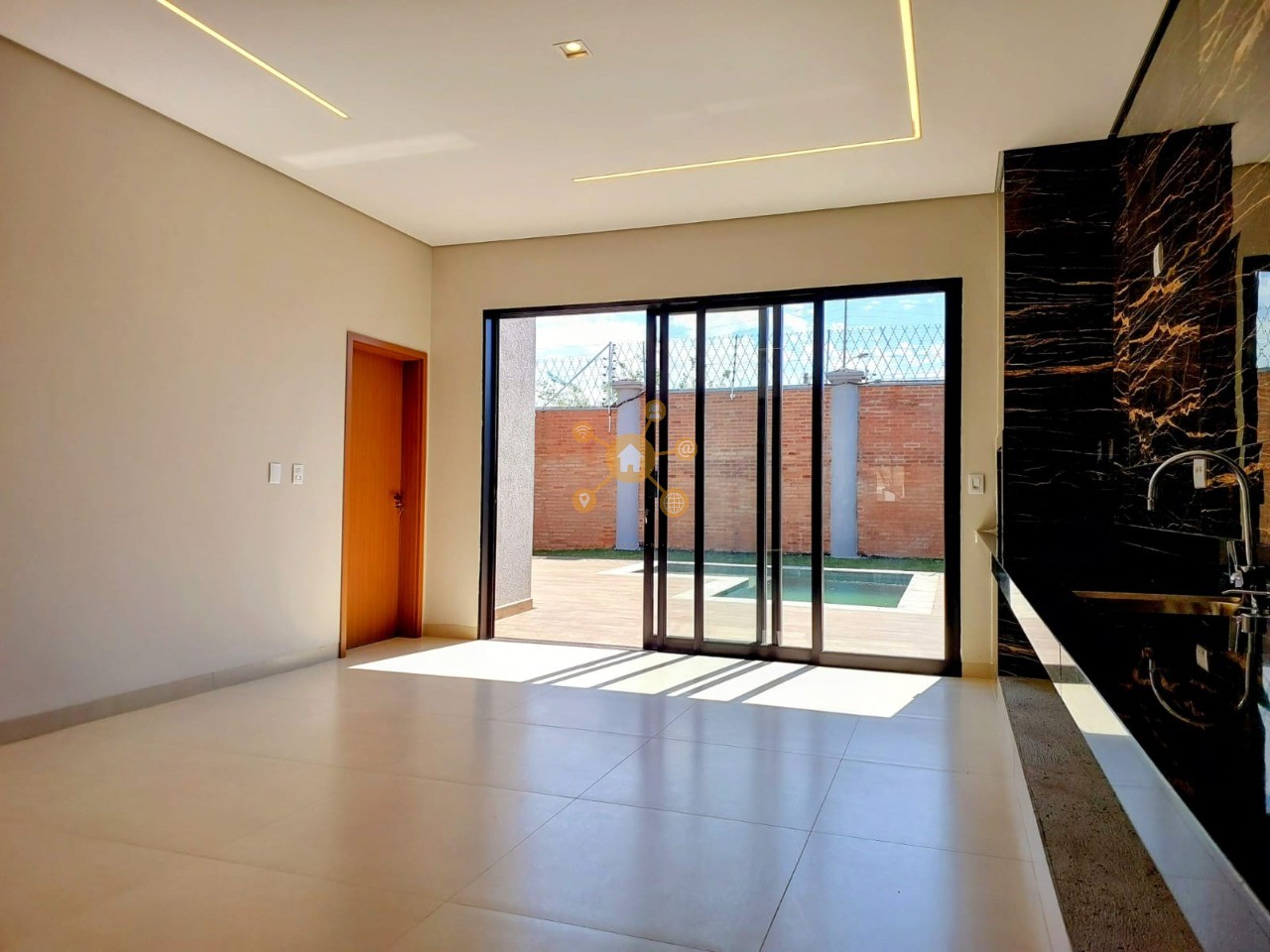 Casa, 3 quartos, 200 m² - Foto 4