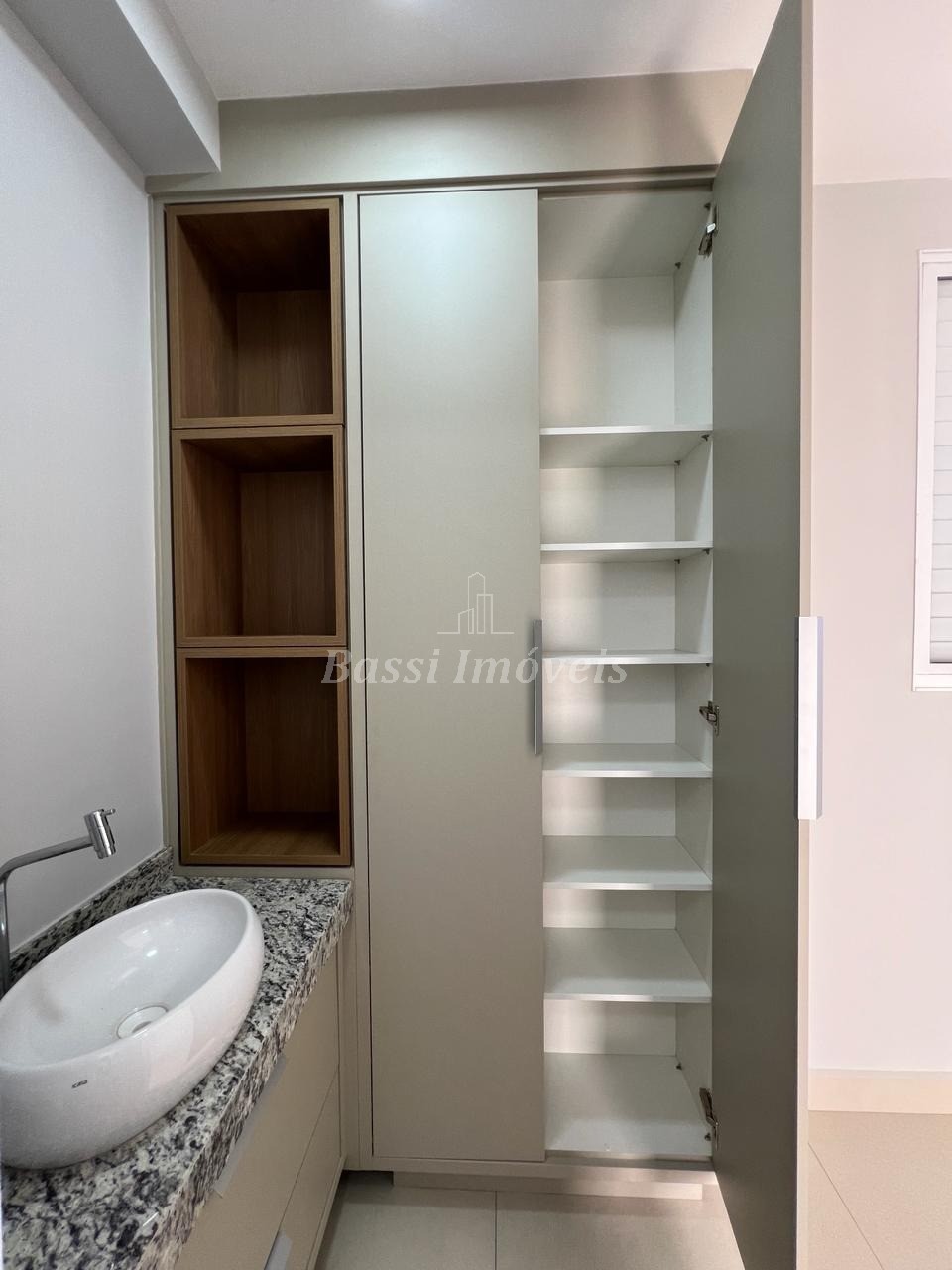 Apartamento à venda em Mogi Guaçu-SP, Loteamento Parque Real Guaçu: 2 quartos, 2 suítes, 2 salas, 1 banheiro, 1 vaga, 52m²!