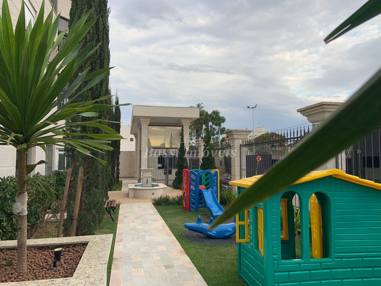 Apartamento à venda em Mogi Guaçu-SP, Residencial Central Park: 3 quartos, 1 suíte, 2 salas, 1 vaga, 80m². Venha conferir!