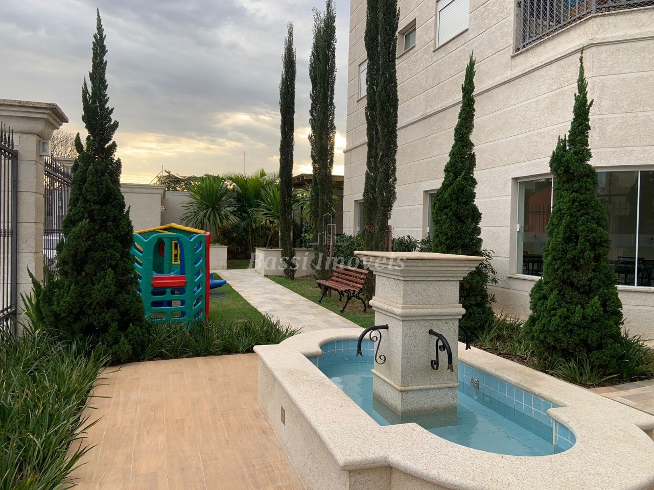 Apartamento à venda em Mogi Guaçu-SP, Residencial Central Park: 3 quartos, 1 suíte, 2 salas, 1 vaga, 80m². Venha conferir!