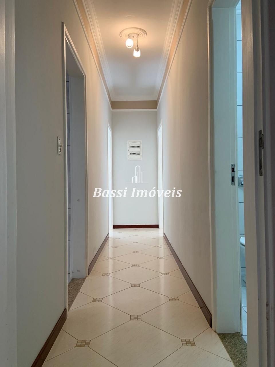 Espetacular casa à venda em Mogi Guaçu-SP, Recanto do Itamaracá: 3 quartos, 3 suítes, 3 salas, 2 vagas de garagem, 240m².