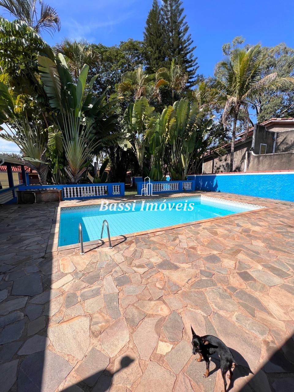 Imperdível! Chácara de luxo com 4 quartos, 2 suítes e 650m² em Chácara São Marcelo, Mogi Mirim-SP. Adquira já!