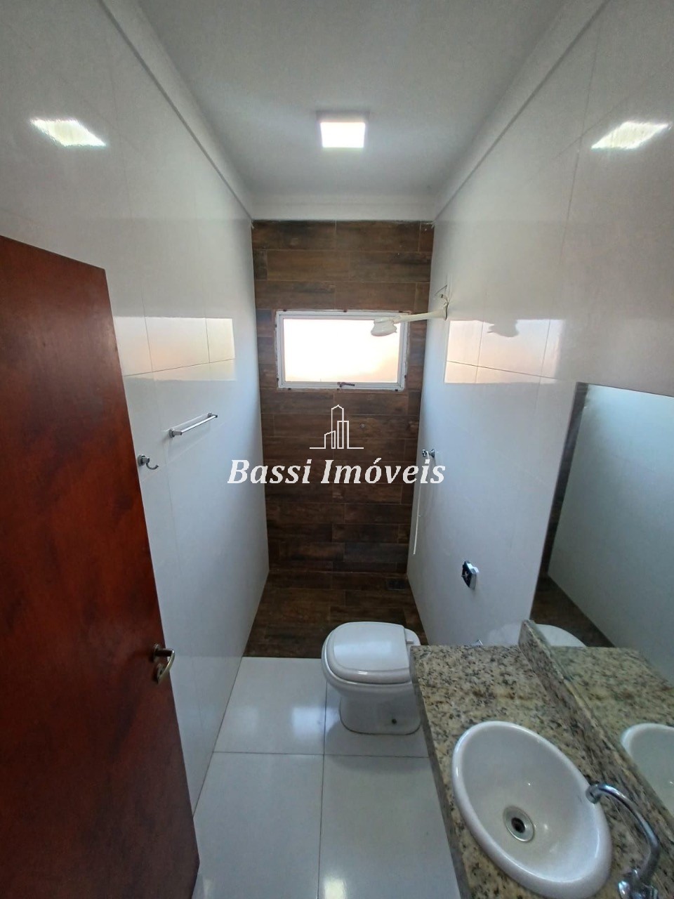 Casa à Venda em Mogi Guaçu-SP, Jardim Planalto Verde: 3 Quartos, 2 Salas, 2 Vagas de Garagem, 248m² de Área