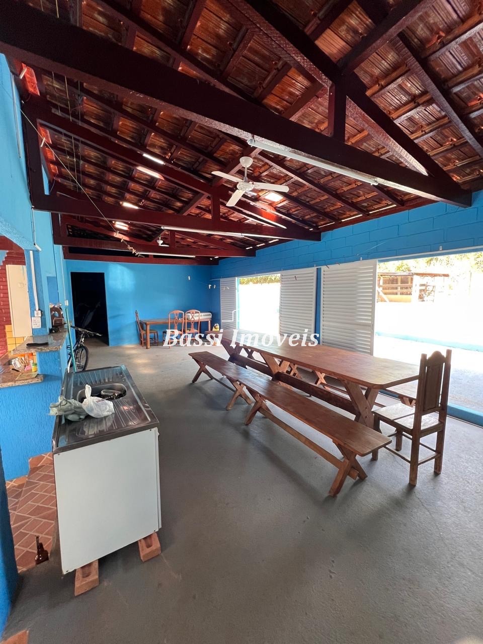 Imperdível! Chácara de luxo com 4 quartos, 2 suítes e 650m² em Chácara São Marcelo, Mogi Mirim-SP. Adquira já!