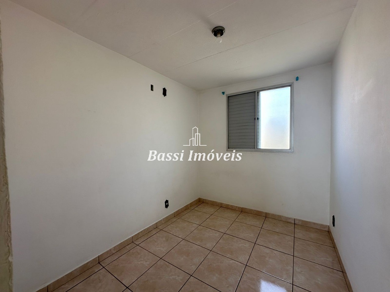 Apartamento à venda em Mogi Guaçu-SP, bairro Parque Itacolomi: 2 quartos, 2 salas, 1 banheiro, 2 vagas, 47m². ¡Confira!