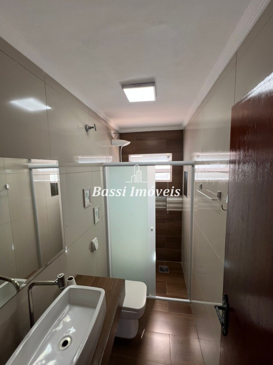 Imperdível oportunidade: Casa à venda no Jardim Getúlio Vargas, Mogi Mirim-SP, com 3 quartos, 2 salas, 1 banheiro, 2 vagas de garagem, 160m².