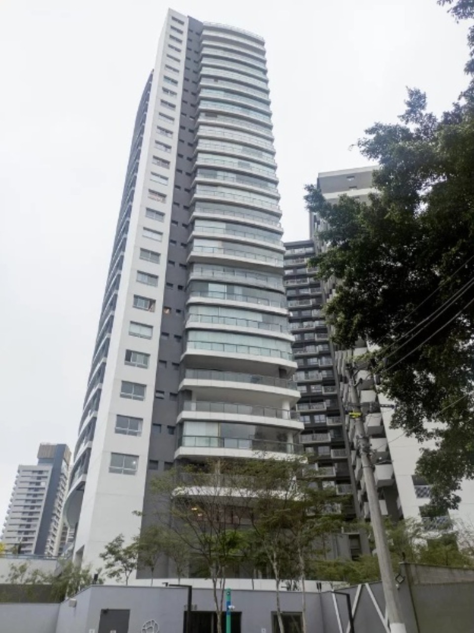 Apartamento, 3 quartos, 134 m² - Foto 2