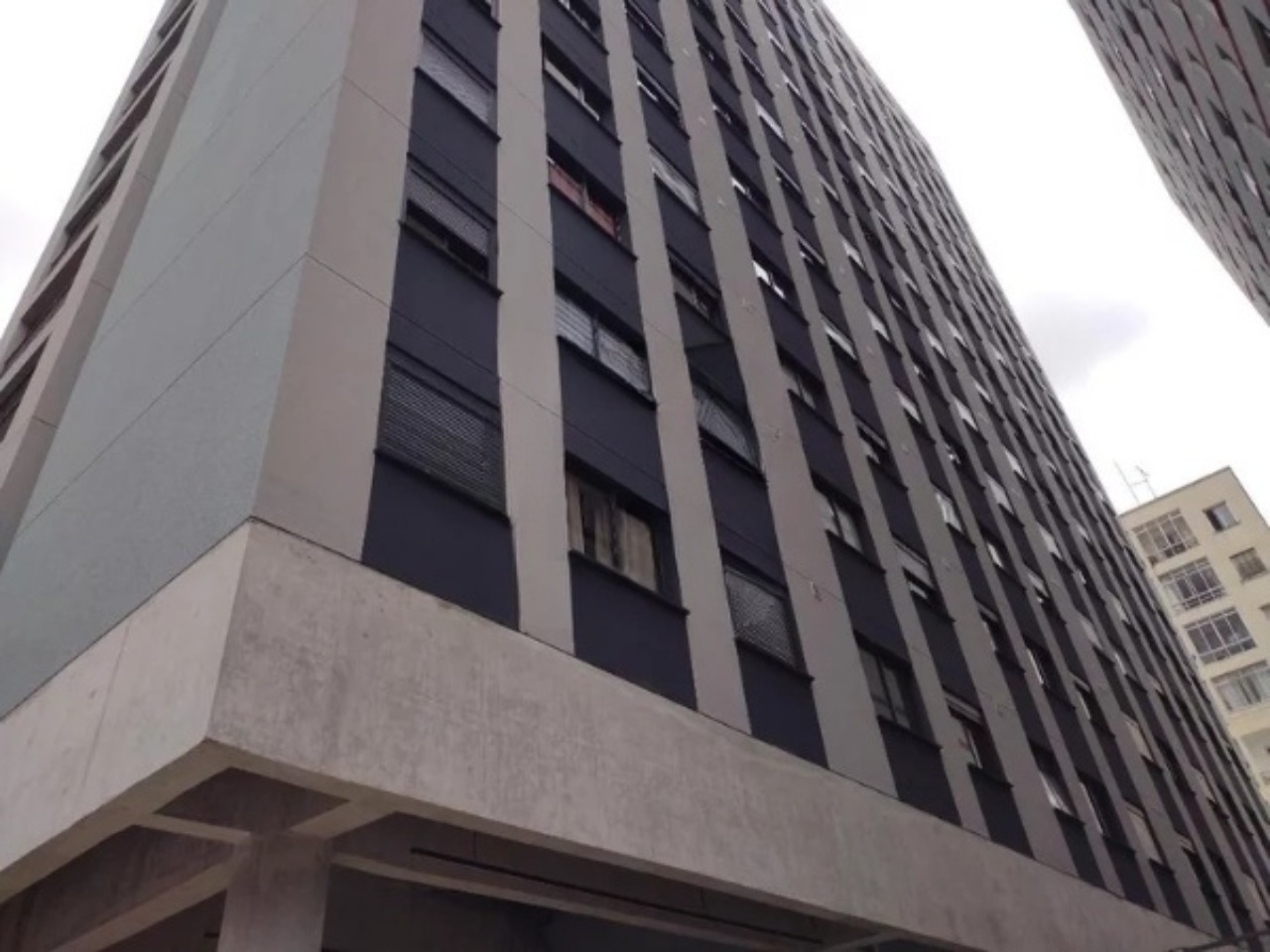 Apartamento, 1 quarto, 27 m² - Foto 1