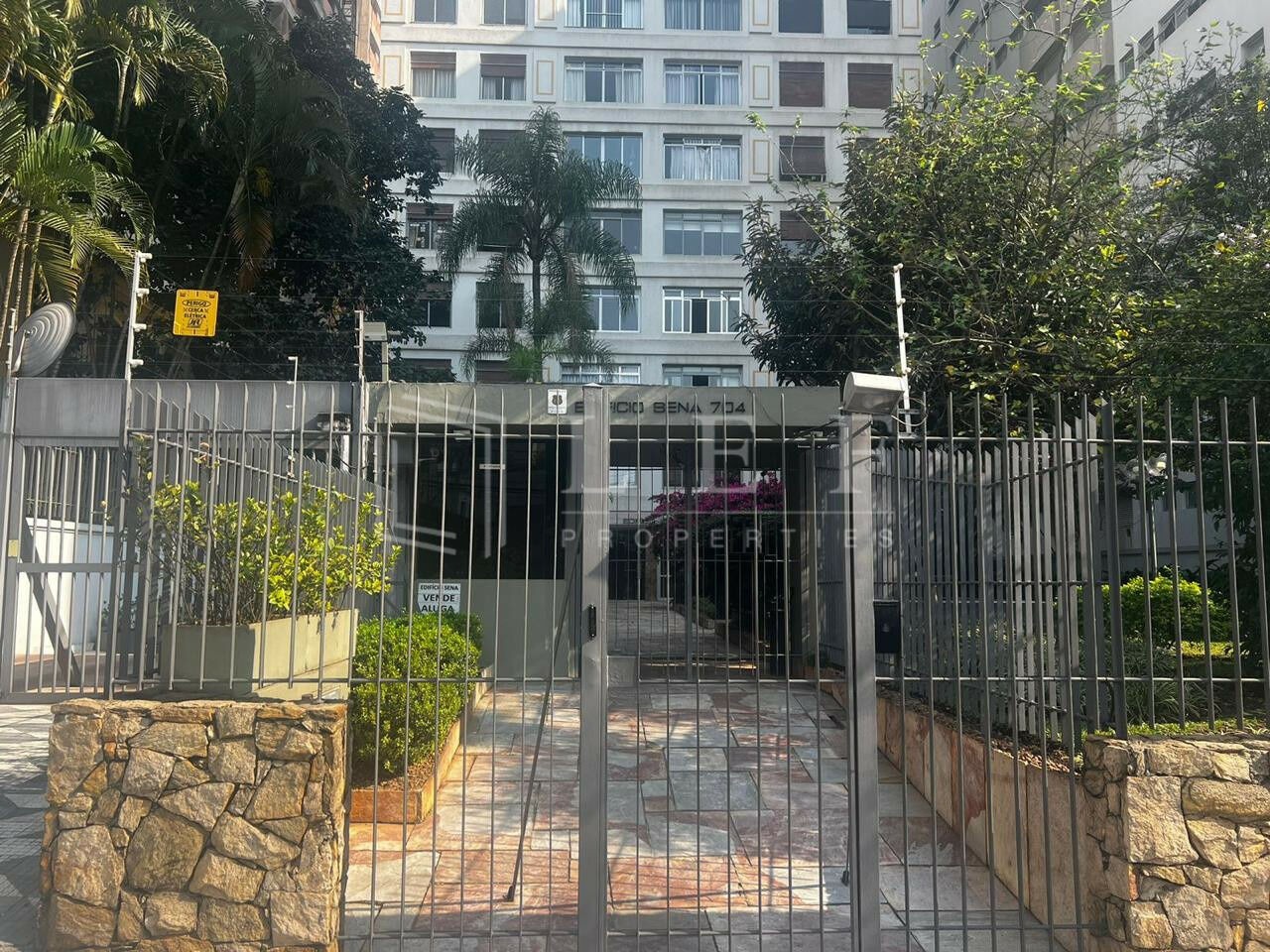 Apartamento, 3 quartos, 160 m² - Foto 1