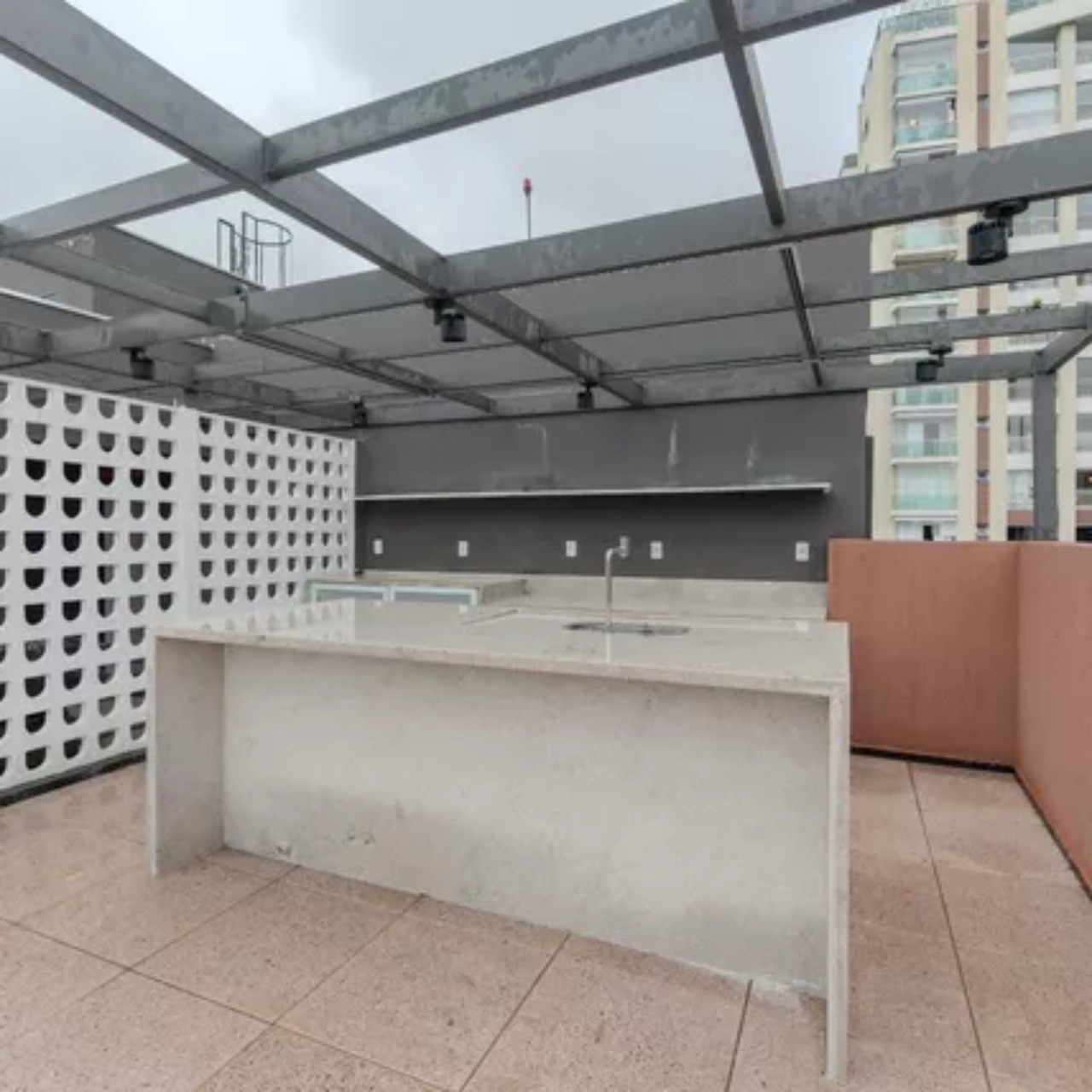 Apartamento, 1 quarto, 24 m² - Foto 2