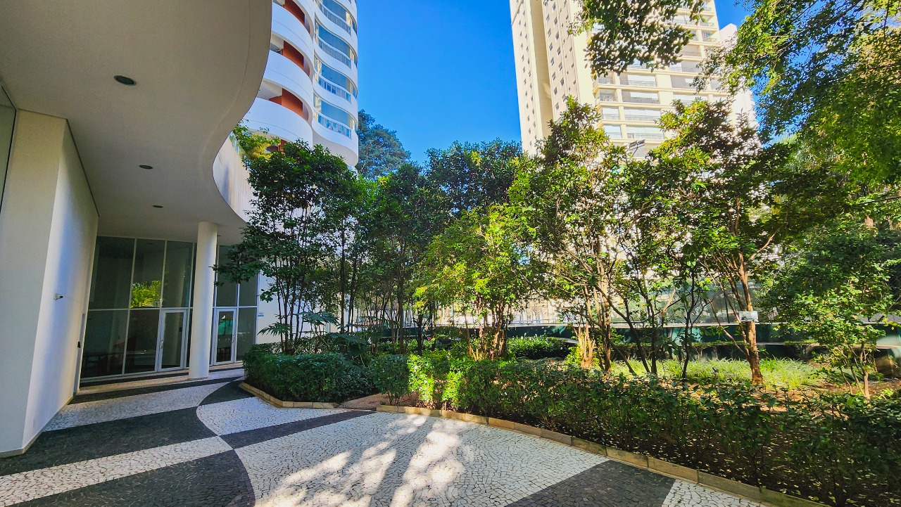Apartamento, 3 quartos, 340 m² - Foto 2