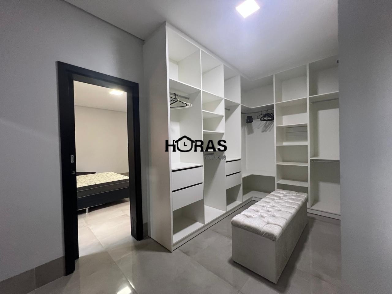 Casa, 4 quartos, 377 m² - Foto 4
