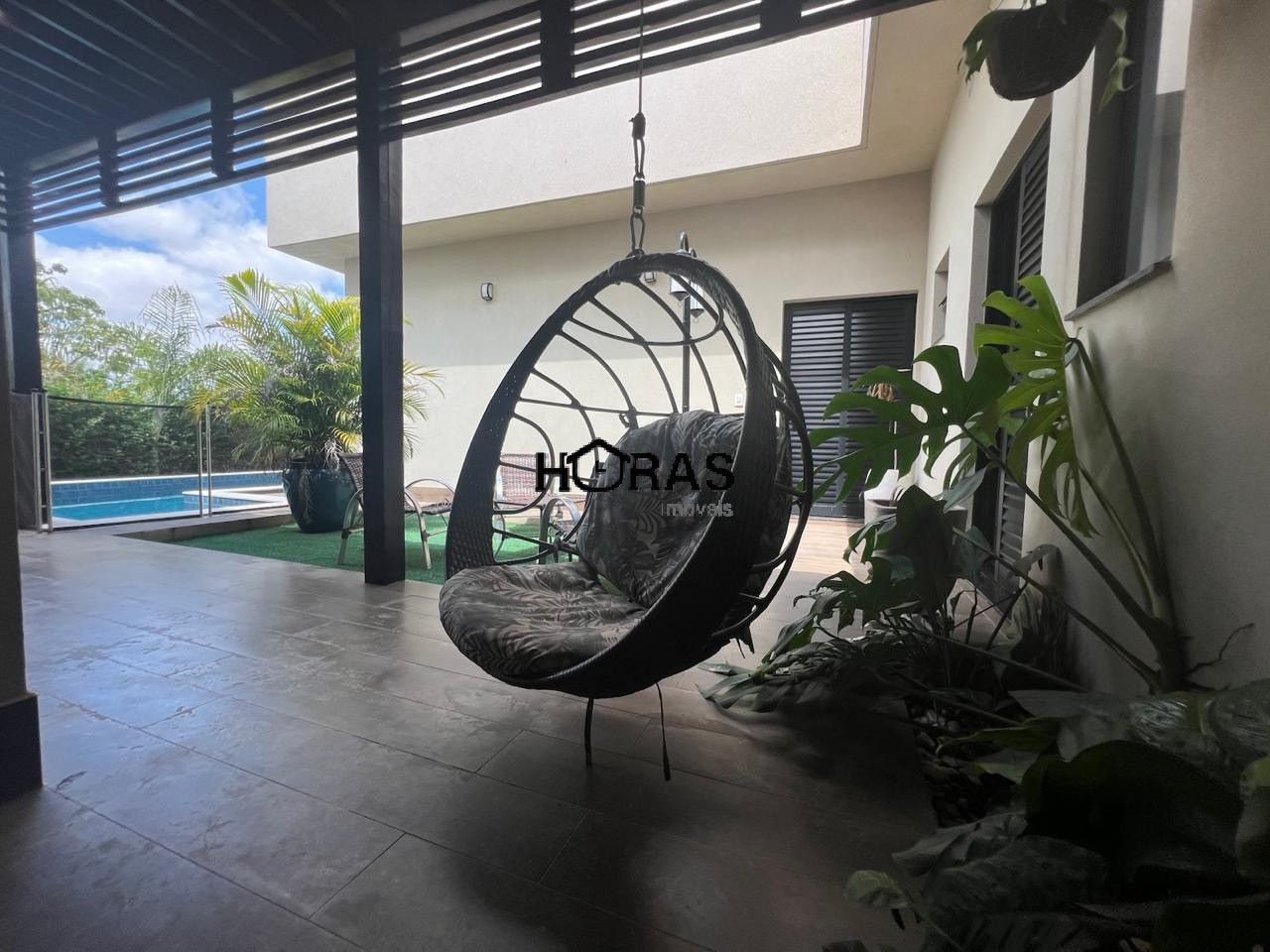 Casa, 4 quartos, 377 m² - Foto 1