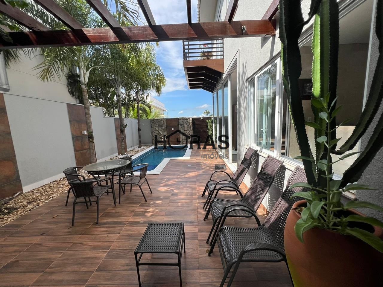 Casa, 4 quartos, 300 m² - Foto 2