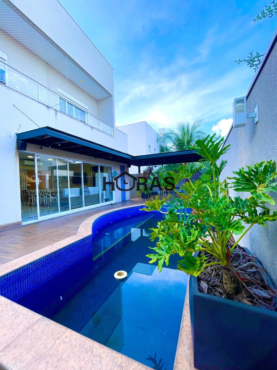 Casa, 4 quartos, 375 m² - Foto 1