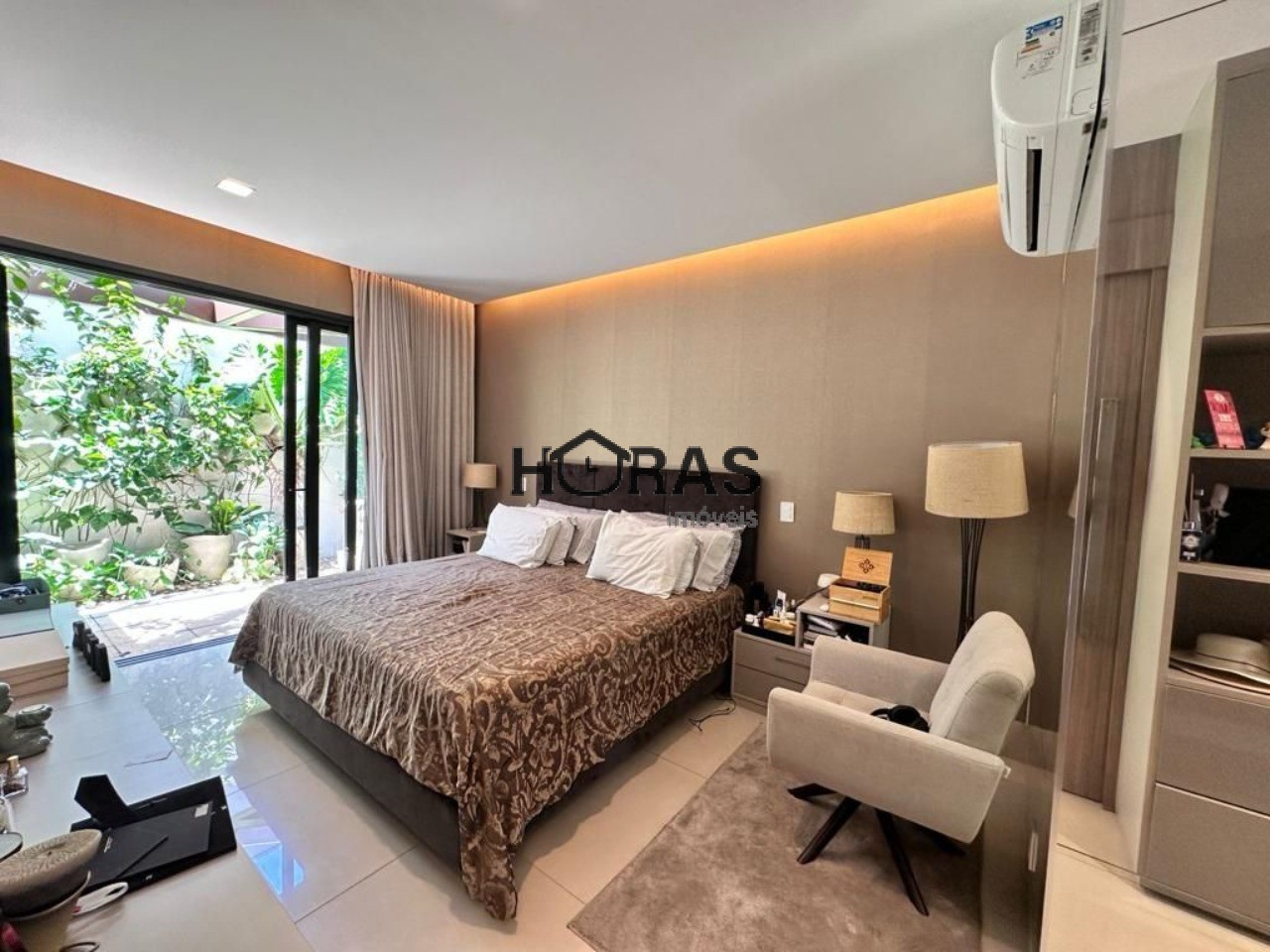 Casa, 4 quartos, 270 m² - Foto 7