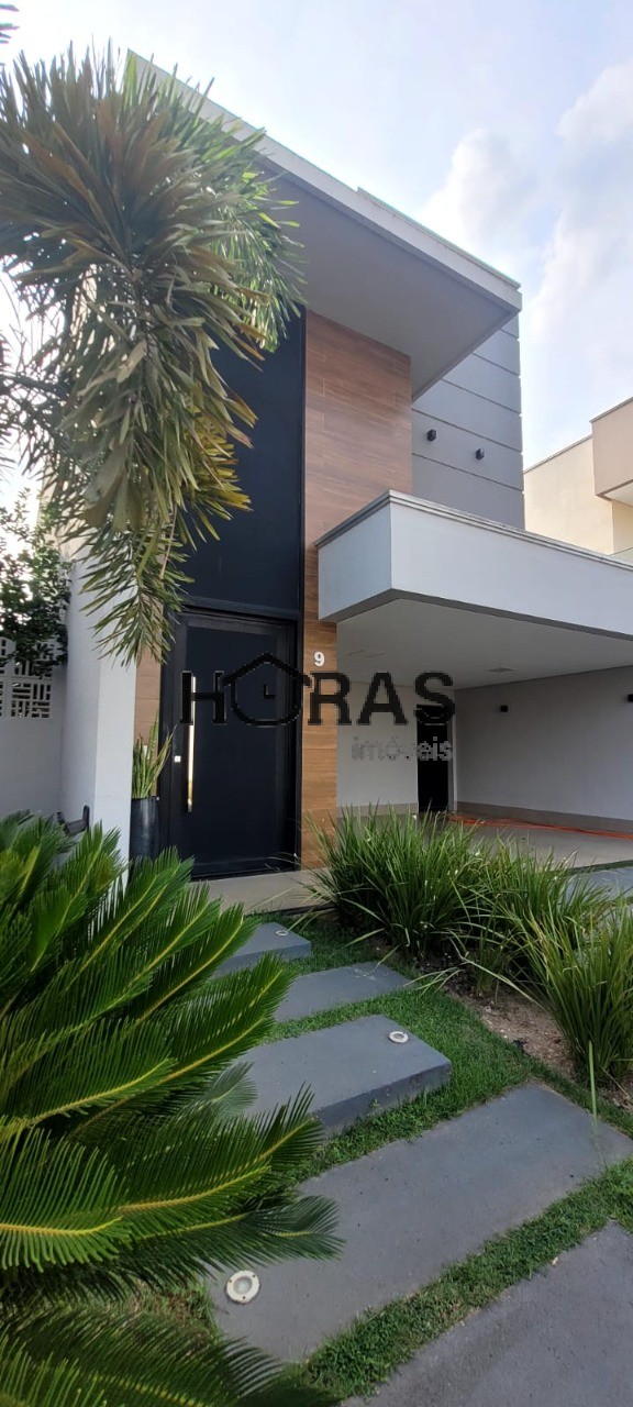 Casa, 3 quartos, 194 m² - Foto 1