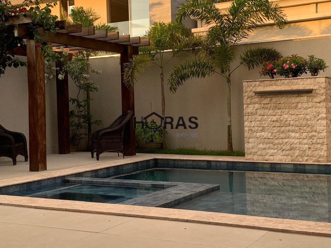 Casa, 3 quartos, 390 m² - Foto 1