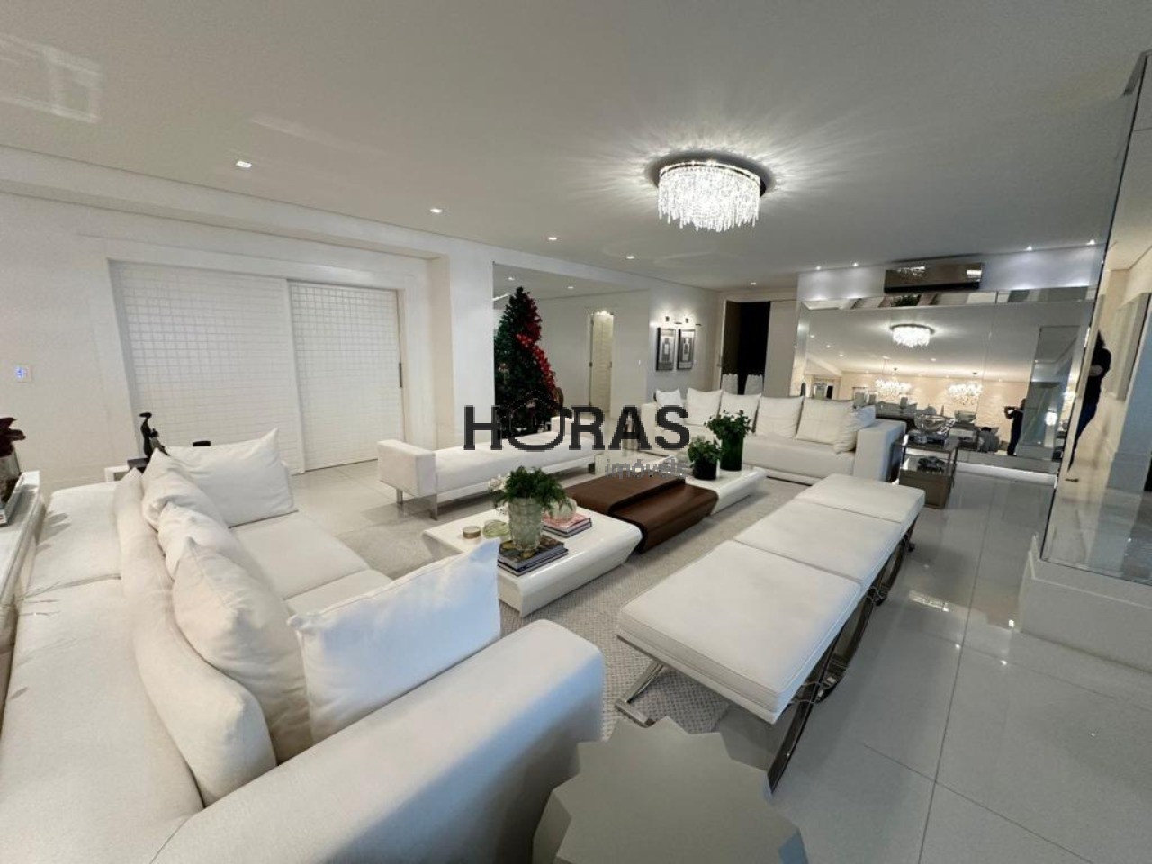 Apartamento, 5 quartos, 440 m² - Foto 1