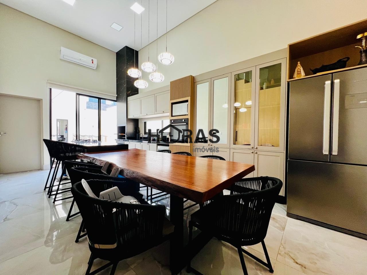Casa, 3 quartos, 187 m² - Foto 1