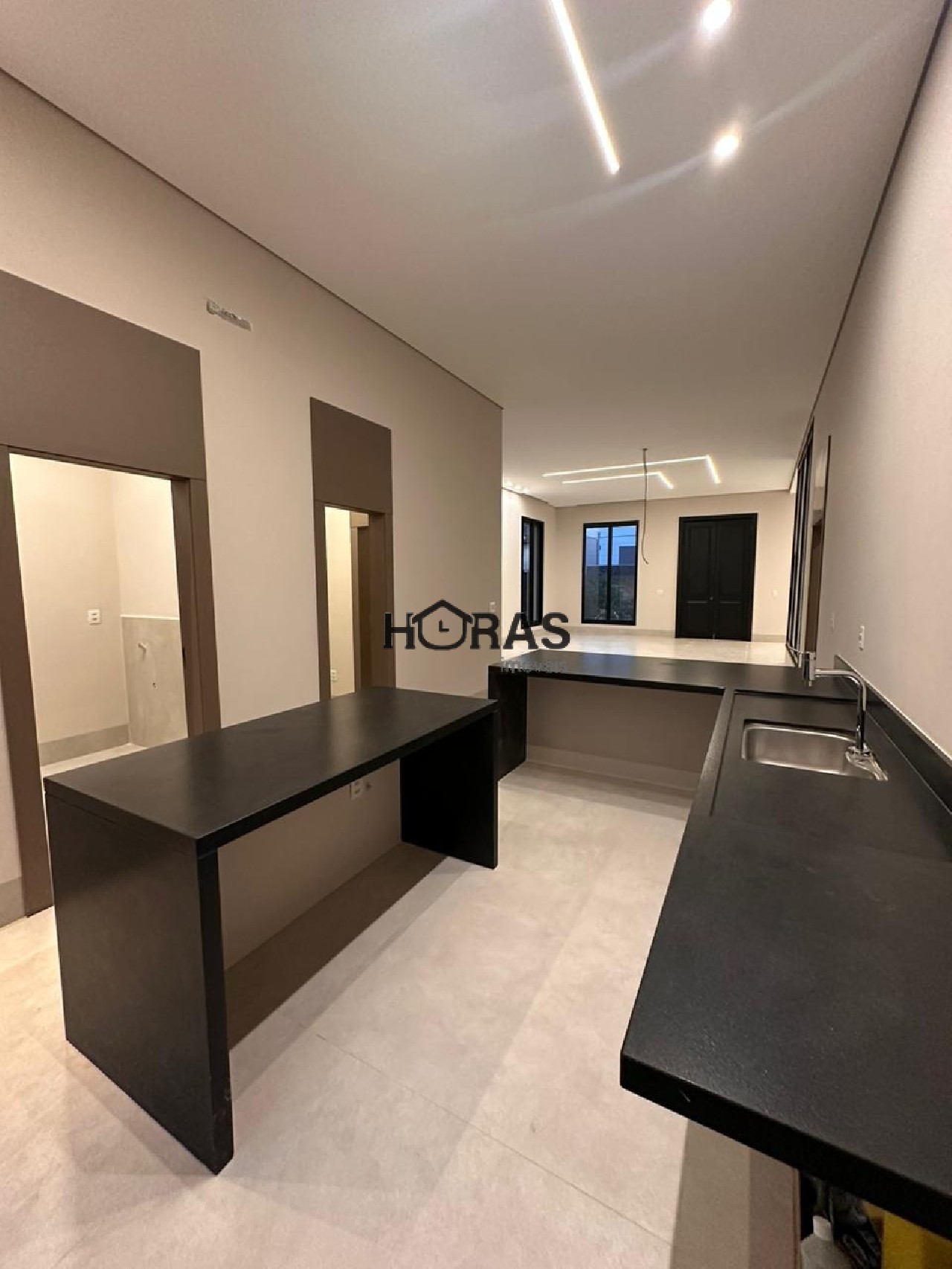 Casa, 4 quartos, 300 m² - Foto 15
